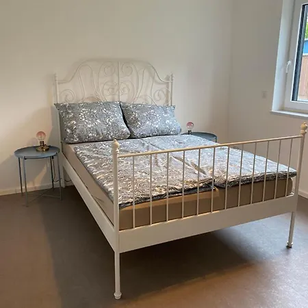 Frankenstein Apartment *