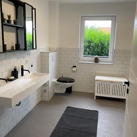 Frankenstein Apartment *